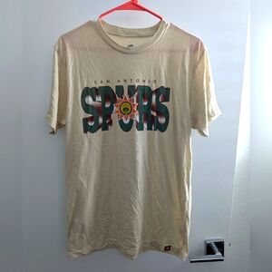 Spurs t-shirt